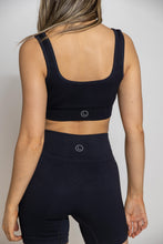 Load image into Gallery viewer, Black Sports Bra - Best Sports Bras for Women & Girls - Luviana